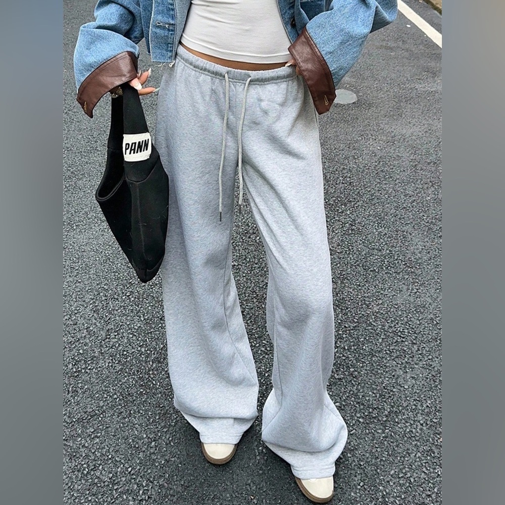 Wide Leg Drawstring Sweatpants